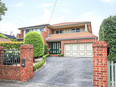 6 Waverley Avenue, Kew