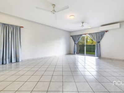 5 / 26 Flametree Circuit, Rosebery