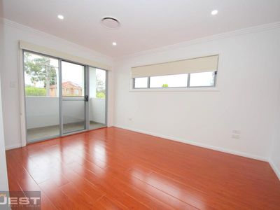 15A Alingham, Condell Park