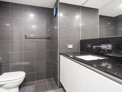 1908 / 96 Bow River Crescent, Burswood