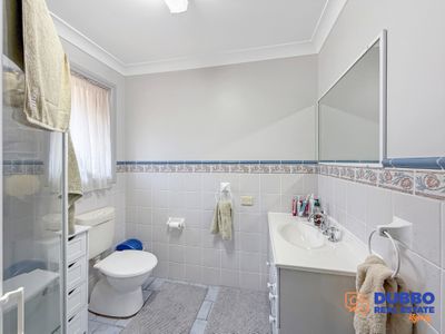 15 Dulhunty Avenue, Dubbo