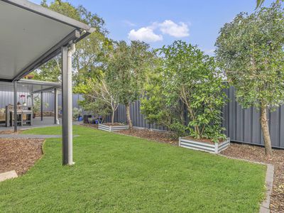 5 Parwan Close, Riverhills