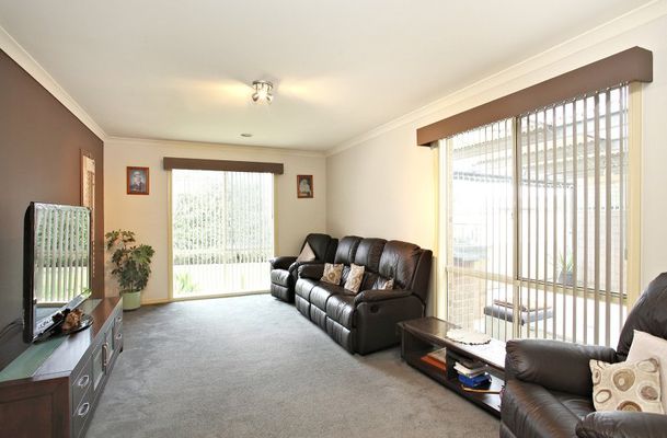 18 Bingin Place, Craigieburn