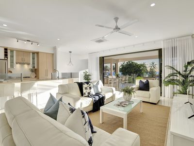 203 Esplanade, Cairns North