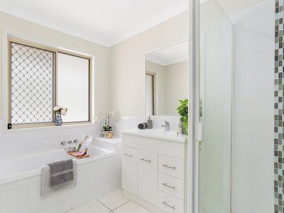 35A PERDITA STREET, Bellbird Park