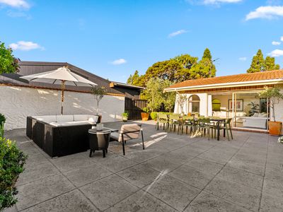 84 Chelsea View Drive, Chatswood