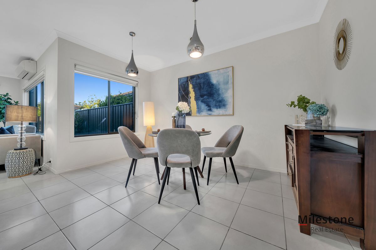 68 Sabel Drive, Cranbourne North