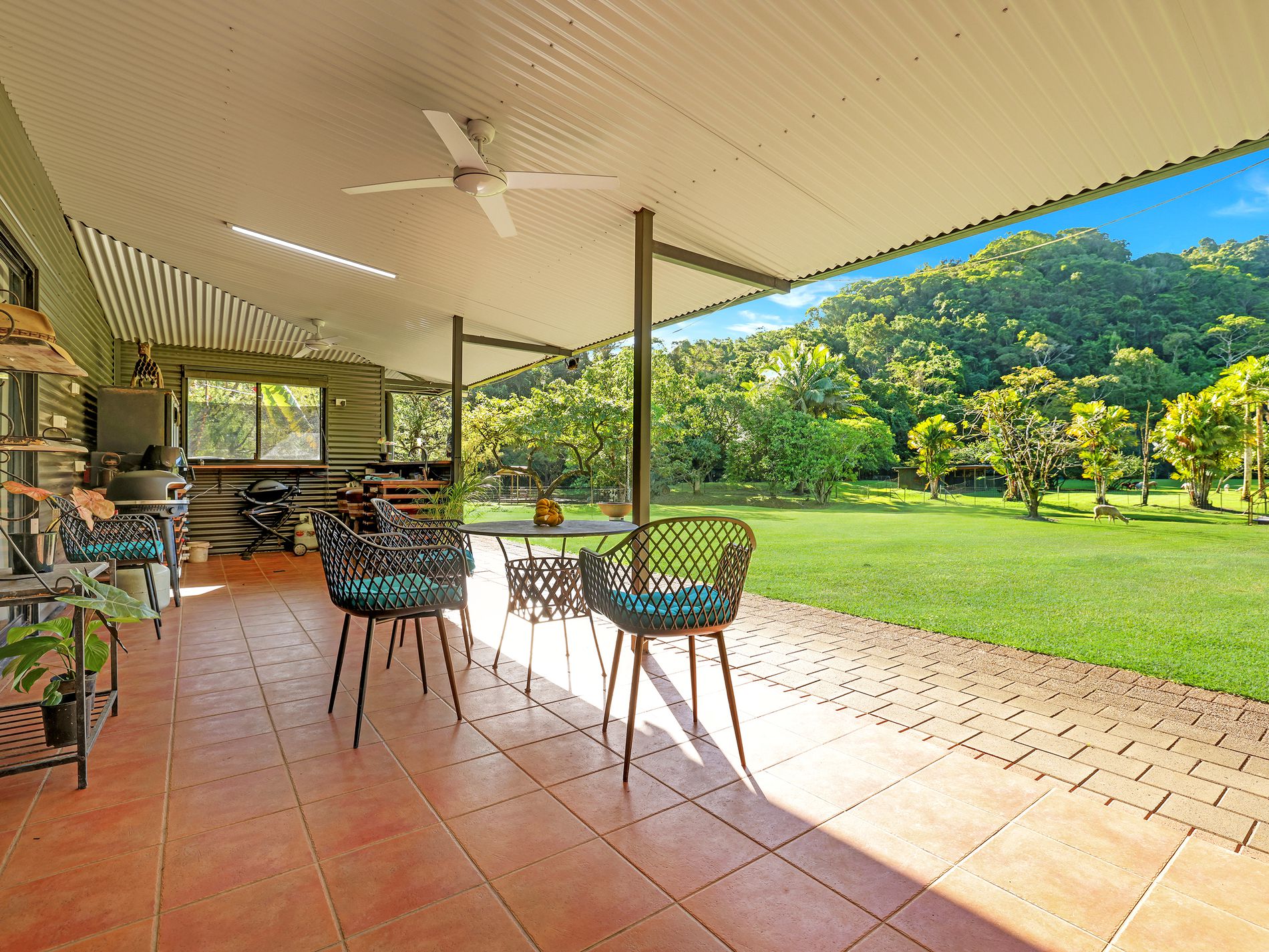 376 Kruckow Road, East Russell