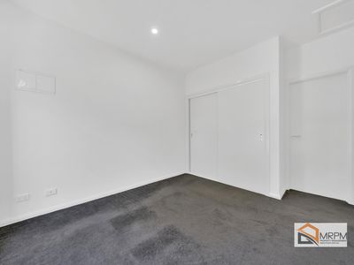 1 / 3 Rhodes Parade  , Pascoe Vale