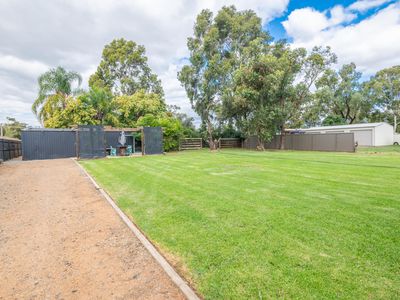 14 Dean Drive, Kialla