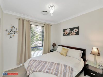 119 Poplar Street, Walloon
