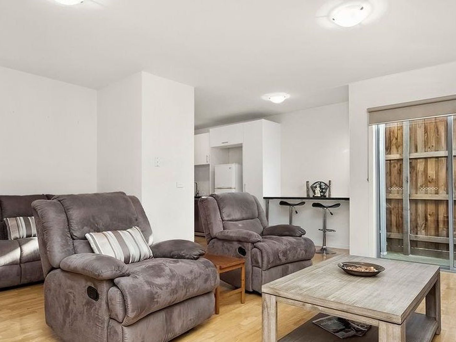 4 / 2A Lynch Road, Brooklyn