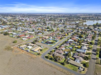 17 Bridget Street, Finley