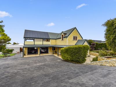 5-7 Mabel Street, Beachport