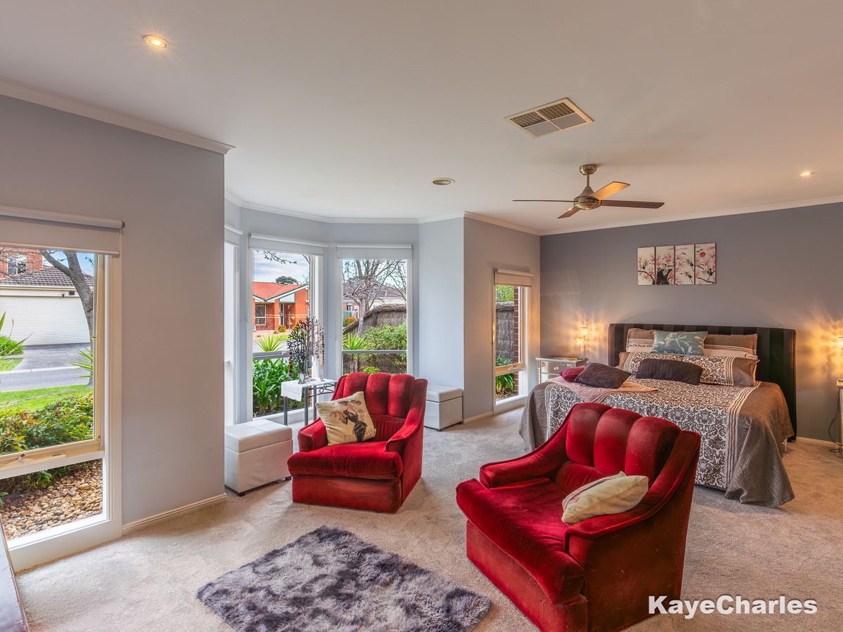 19 Lakeview Terrace, Beaconsfield