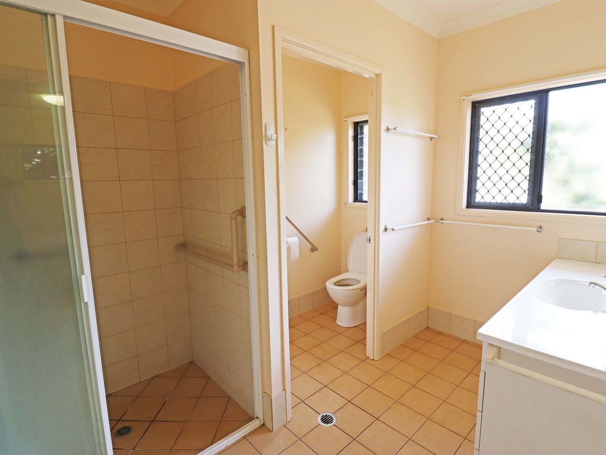43 ANTHONY DRIVE, Atherton