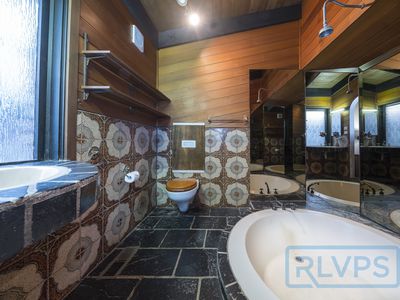 8 Anderson Court, Endeavour Hills