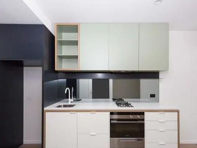 310 / 495 Rathdowne Street, Carlton