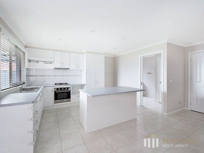 25 Artfield Street, Cranbourne East