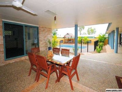 7 Wilton Court, Torquay