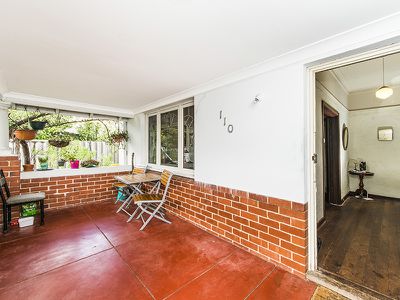 110 Wood Street, Inglewood