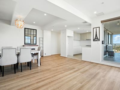 1502 / 5 Second Avenue, Blacktown