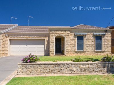 42 CRAIG DRIVE, Bellbridge