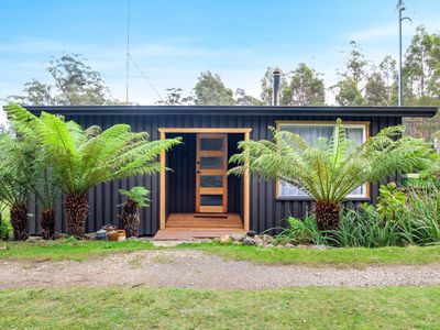 277 Sky Farm Road, Deep Bay