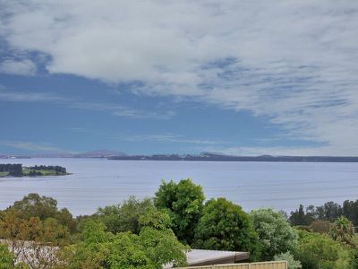 112 Wyndarra Way, Koonawarra