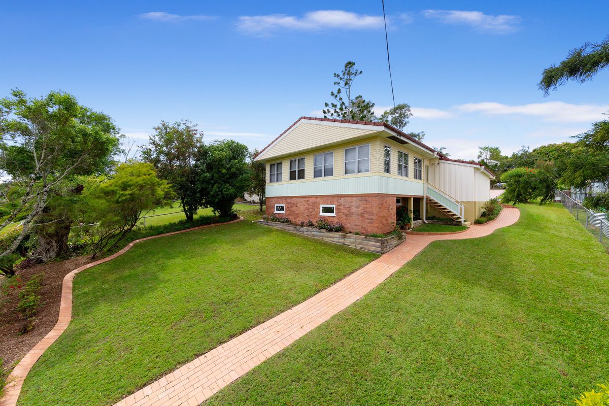 40 Tewantin Road, Cooroy
