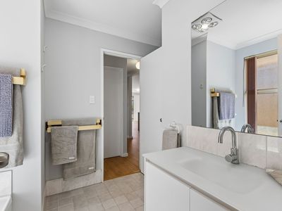 5 Elbrus Way, Caversham