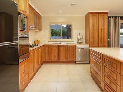 7 PORTA COURT, Wodonga