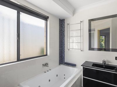 3 Camrose Lane, Darch