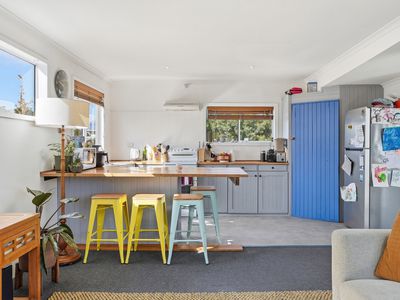 3 Lagoon Road, Carlton