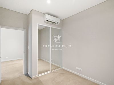 C713 / 18 Footbridge Boulevard, Wentworth Point