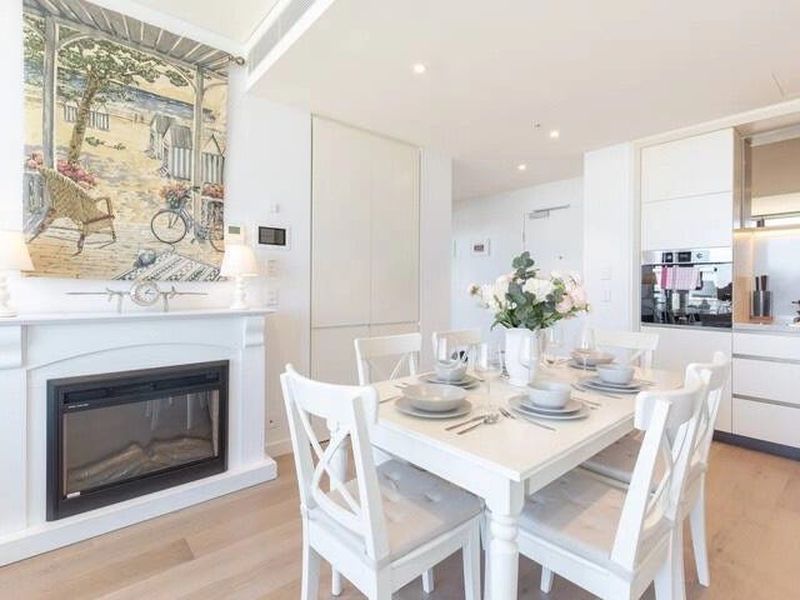 3410 / 83 Harbour Street, Haymarket