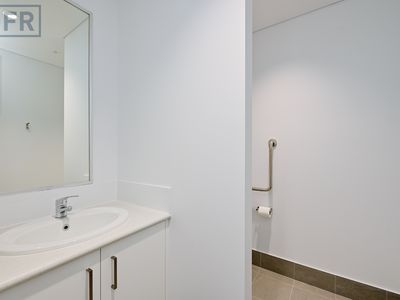 11 Lodge Drive, East Rockingham