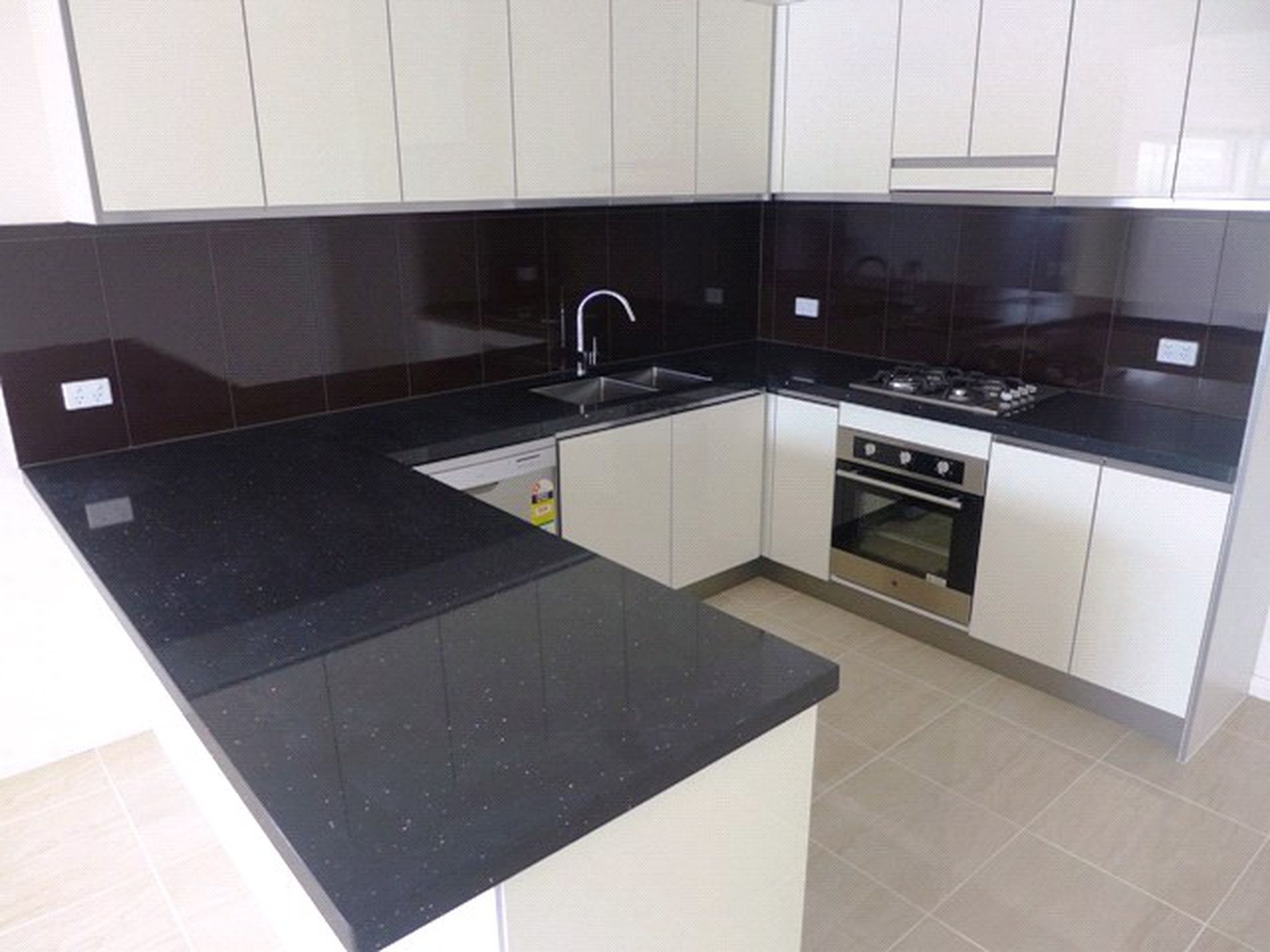 1B/44 Myers Street, Geelong