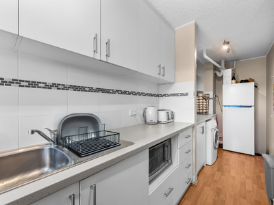 3 / 390 Hector Street, Yokine
