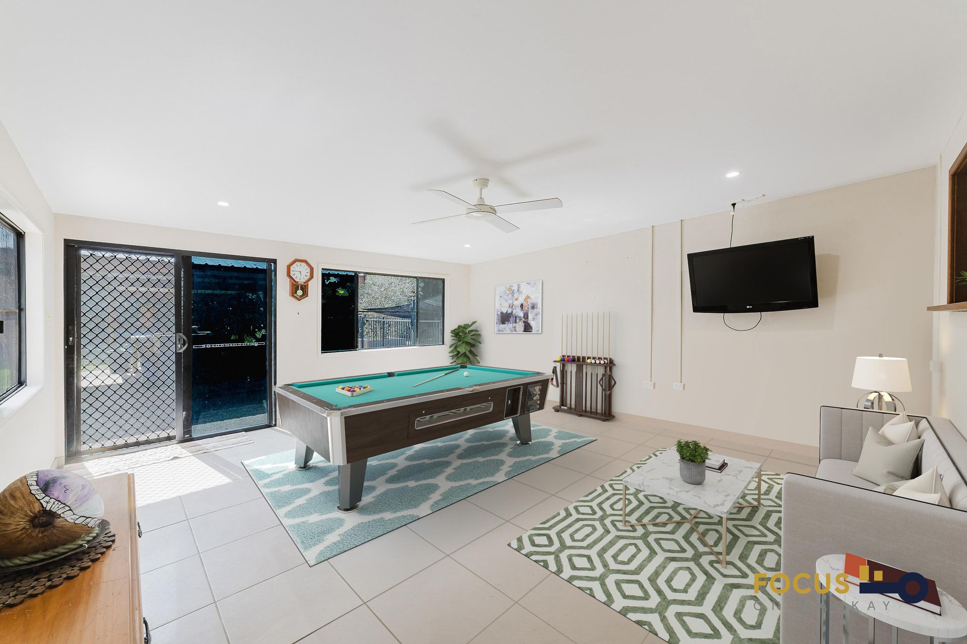 6 Agatha Court, Armstrong Beach