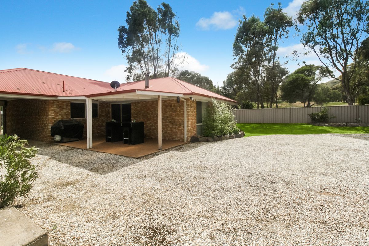 4 Chanro Court., Bonnie Doon