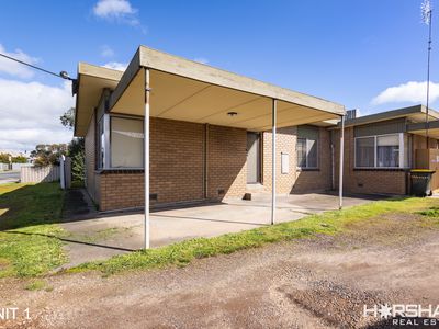 1-3 / 5 Smith Street, Horsham