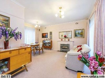 27 Muir Street, Mount Waverley
