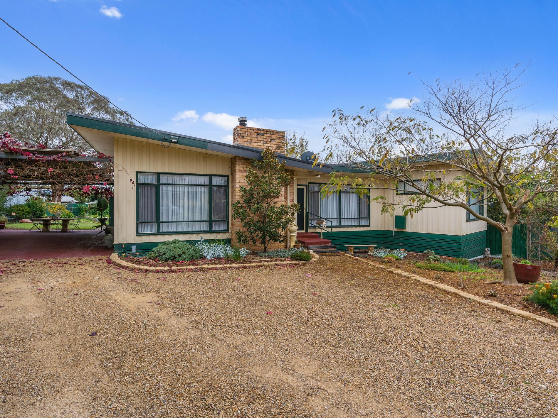 39 Snodgrass Street, Broadford E.D.G Real Estate