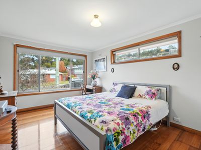 6 Tavistock Road, Austins Ferry