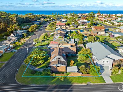 34 Lakeside Drive, Kianga