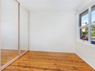 2 / 10 Achilles Ave, North Wollongong