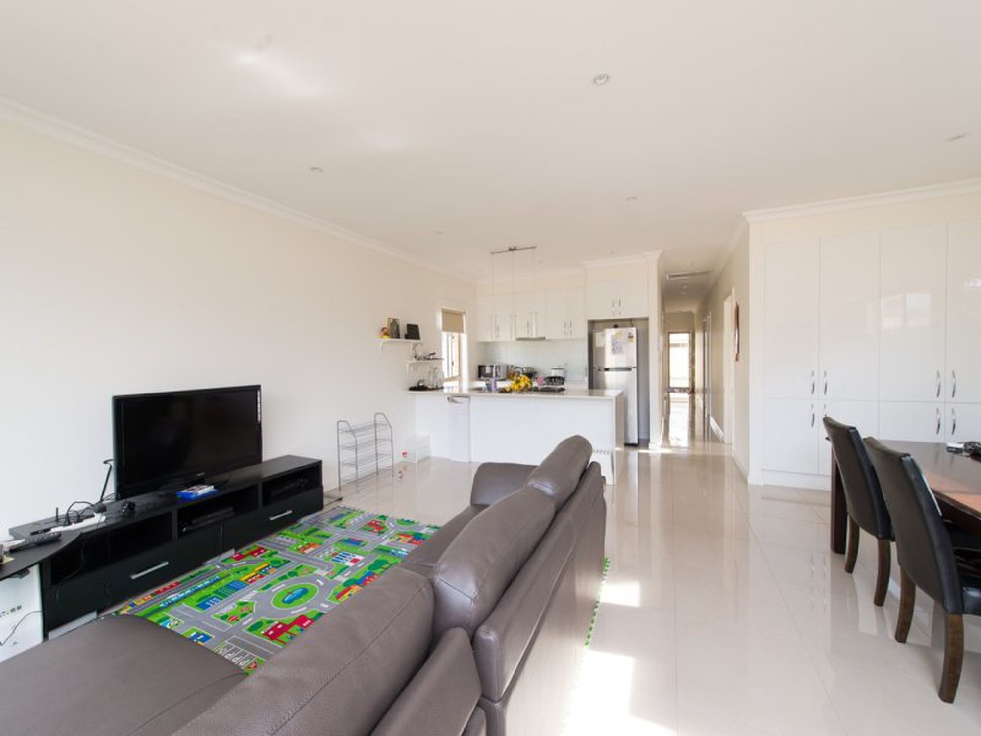 6B Moore Crescent, Campbelltown
