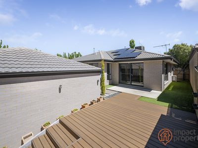 100 Mabo Boulevard, Bonner
