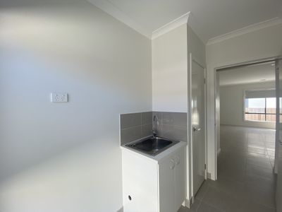 4 Federation Boulevard, Truganina